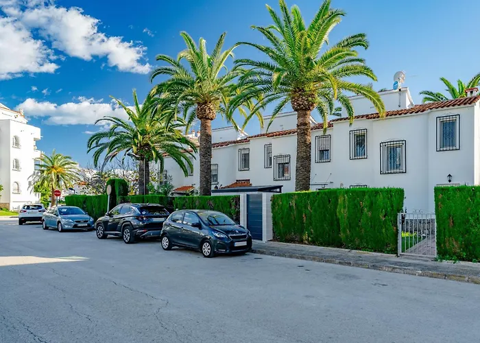 בית נופש Residencia La Perla By Interhome *