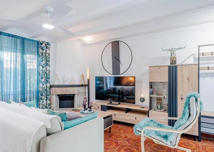 Residencia La Perla By Interhome دينايا