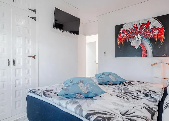 Residencia La Perla By Interhome دينايا